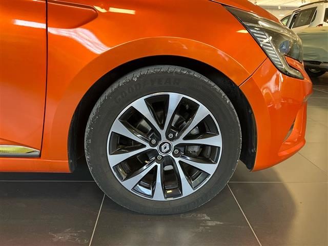 RENAULT Clio usata, con Chiusura centralizzata