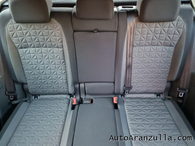 VOLKSWAGEN Tiguan usata, con Volante in pelle