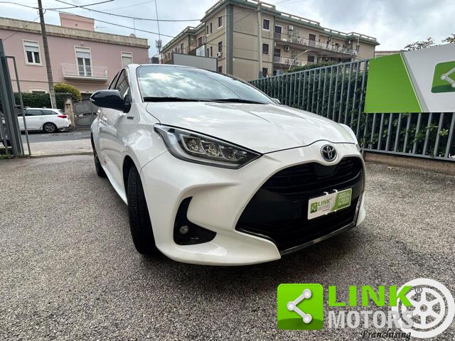 TOYOTA Yaris usata 4