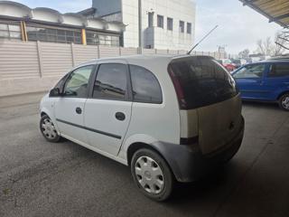 OPEL Meriva usata, con Alzacristalli elettrici