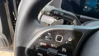 MERCEDES-BENZ GLA 200 usata, con Fari LED