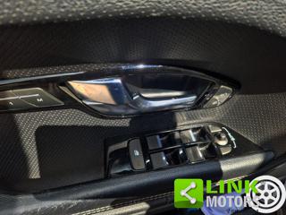 LAND ROVER Range Rover Evoque usata, con Leve al volante