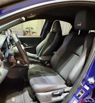 TOYOTA Yaris usata, con Cerchi in lega