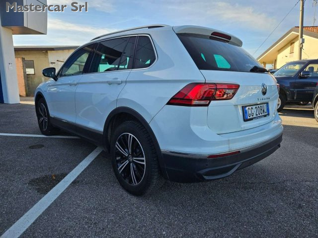 VOLKSWAGEN Tiguan usata, con Airbag Passeggero