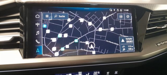 AUDI Q4 e-tron usata 32