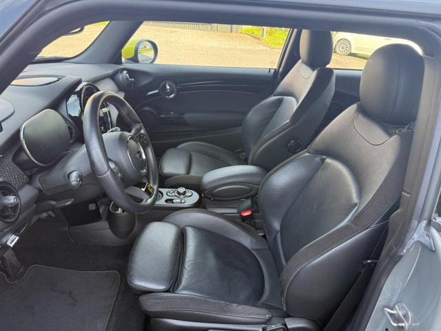 MINI Cooper SE usata, con Pneumatici estivi