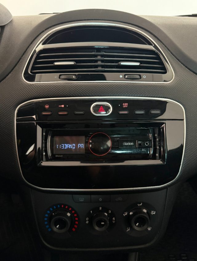 FIAT Punto usata 15
