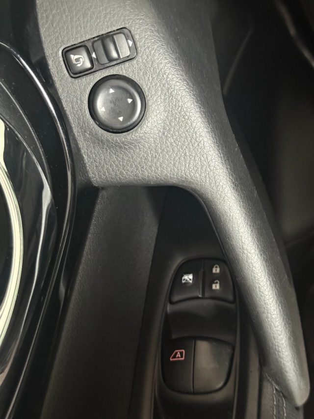NISSAN Qashqai usata 12