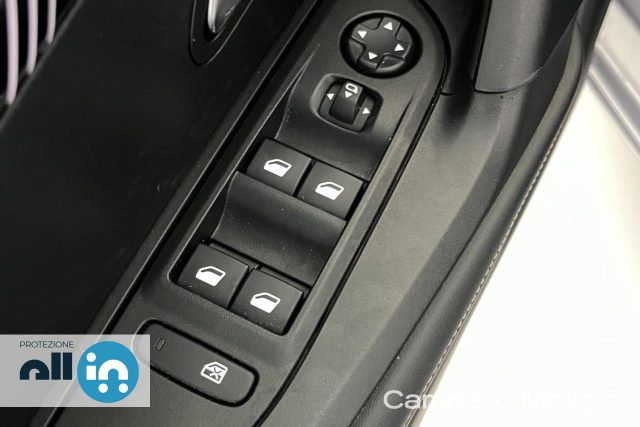 PEUGEOT 2008 usata 15