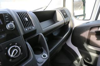 OPEL Movano usata, con Sensori di parcheggio posteriori