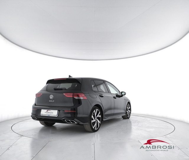 VOLKSWAGEN Golf usata 2