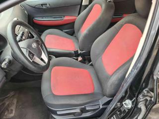 HYUNDAI i20 usata, con Autoradio