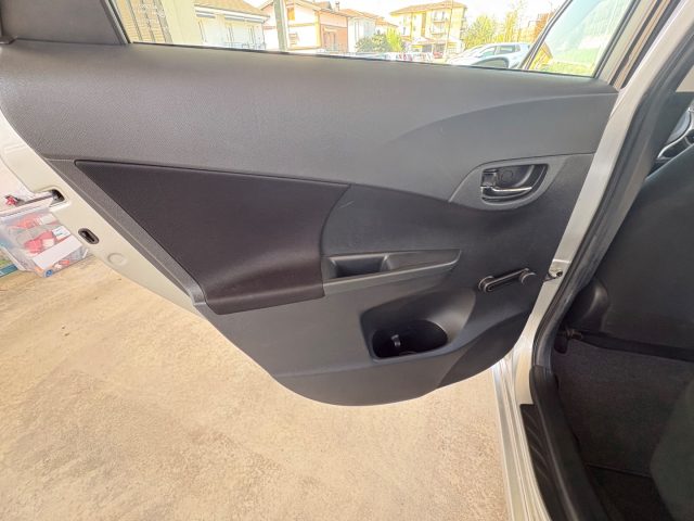 TOYOTA Verso-S usata, con MP3