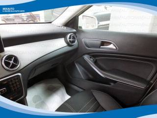 MERCEDES-BENZ GLA 200 usata, con Climatizzatore
