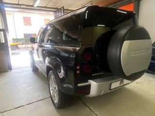 LAND ROVER Defender usata 5