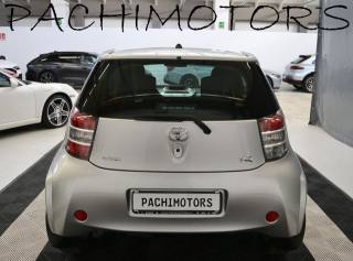 TOYOTA iQ usata, con Immobilizzatore elettronico