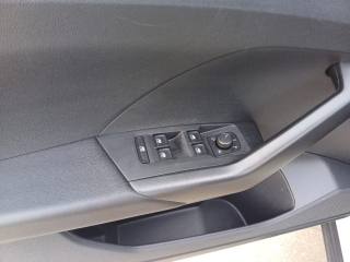 VOLKSWAGEN T-Cross usata, con Vivavoce