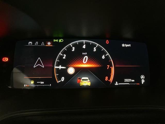 RENAULT Megane usata, con Sensori di parcheggio anteriori