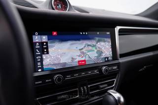 PORSCHE Macan usata, con Volante in pelle