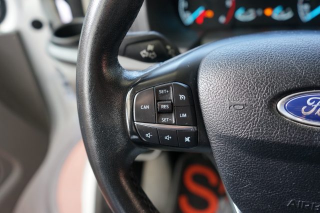 FORD Transit Custom usata, con Streaming musicale integrato