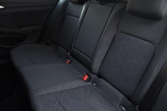VOLKSWAGEN Golf usata, con Specchietti laterali elettrici
