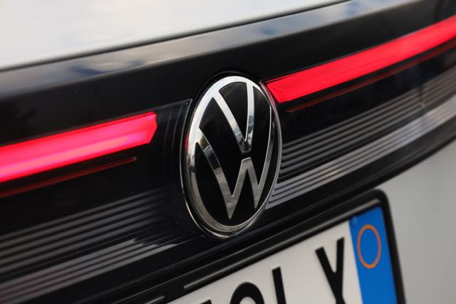 VOLKSWAGEN Taigo usata, con Autoradio digitale