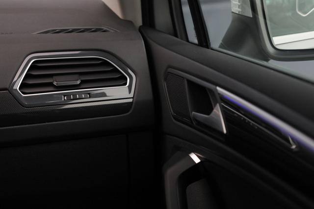 VOLKSWAGEN Tiguan usata, con Isofix