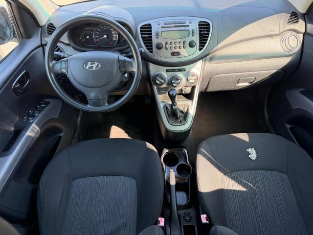 HYUNDAI i10 usata, con Autoradio