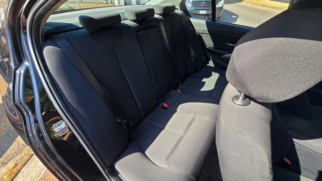 BMW 330 usata, con Volante in pelle