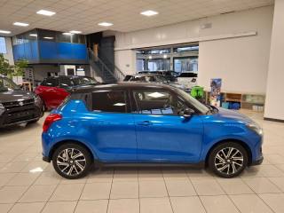 SUZUKI Swift usata, con Autoradio