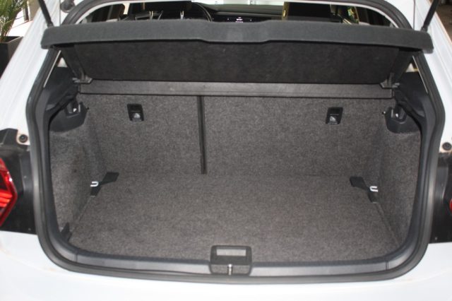 VOLKSWAGEN Polo usata, con Touch screen