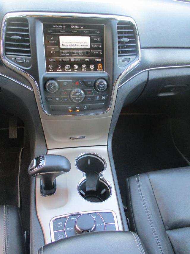 JEEP Grand Cherokee usata, con Bluetooth
