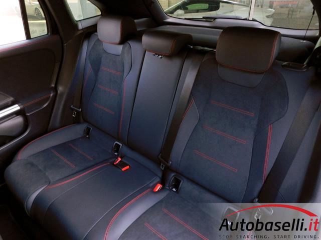 MERCEDES-BENZ GLA 180 usata 72