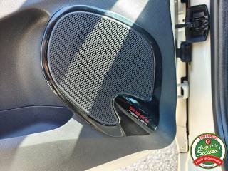 RENAULT Clio usata, con Touch screen