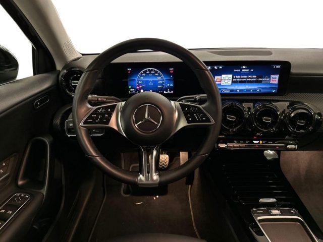 MERCEDES-BENZ A 180 usata, con Fendinebbia