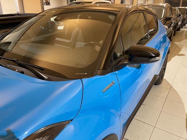 TOYOTA C-HR usata, con Autoradio