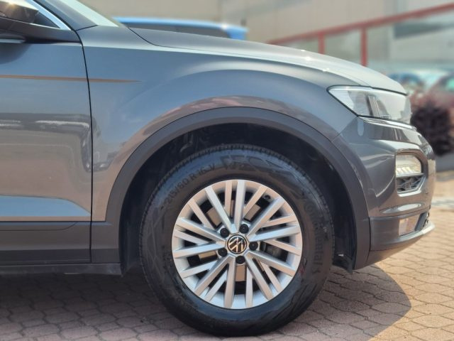VOLKSWAGEN T-Roc usata, con Autoradio