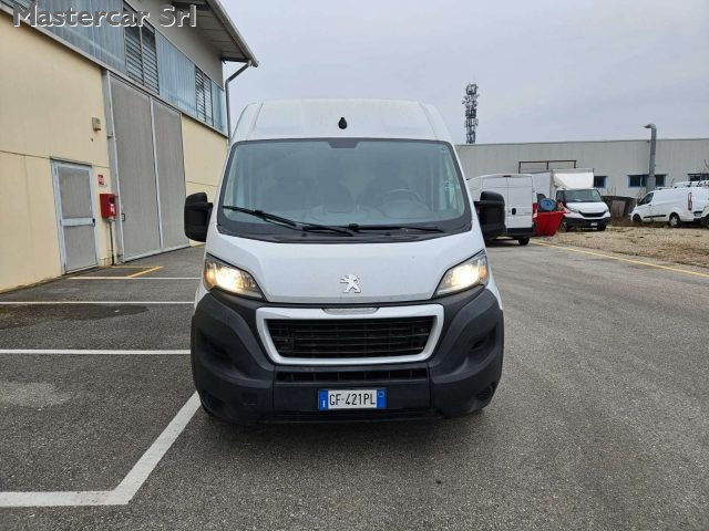 PEUGEOT Boxer usata, con Climatizzatore