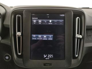 VOLVO XC40 usata, con Volante in pelle