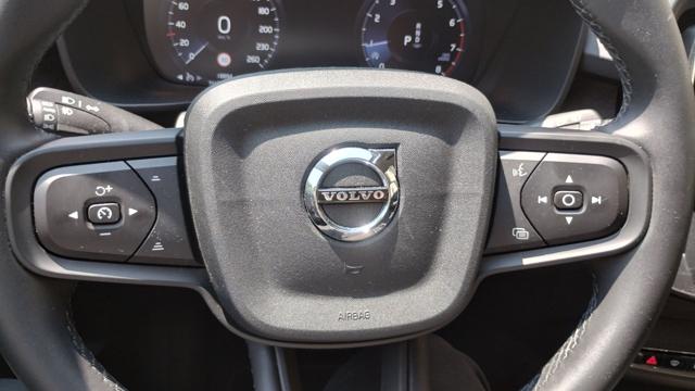 VOLVO XC40 usata, con Bluetooth