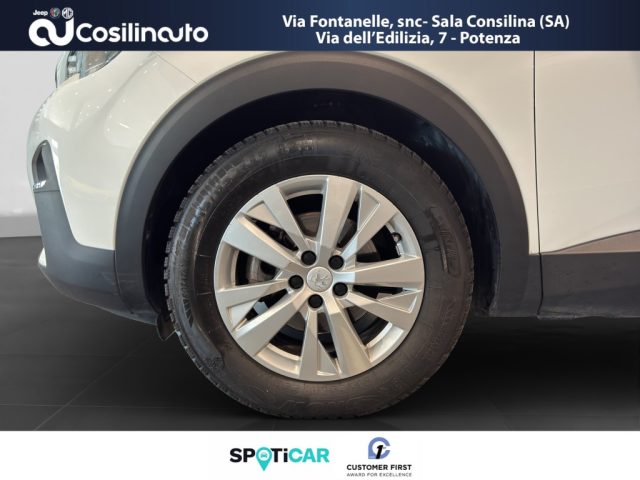 PEUGEOT 5008 usata, con Volante in pelle