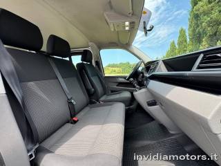VOLKSWAGEN Caravelle usata, con Boardcomputer