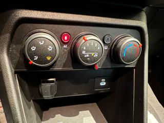 DACIA Sandero usata, con Fari LED