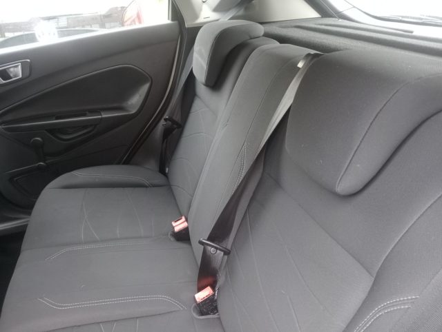 FORD Fiesta usata, con Lettore CD