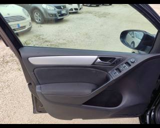 VOLKSWAGEN Golf usata, con Bracciolo