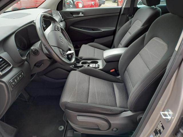 HYUNDAI Tucson usata, con Airbag laterali
