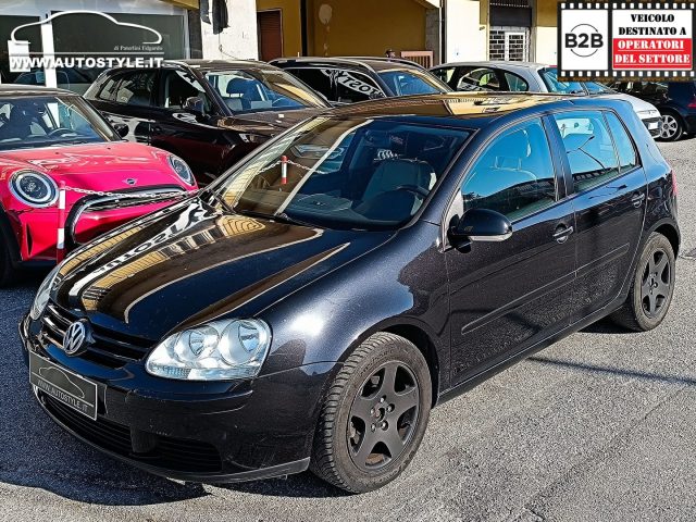 VOLKSWAGEN Golf usata, con ABS