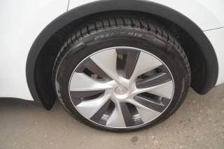 TESLA Model Y usata, con Climatizzatore