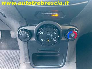 FORD Fiesta usata, con Specchietti laterali elettrici