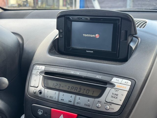 TOYOTA Aygo usata, con Vivavoce